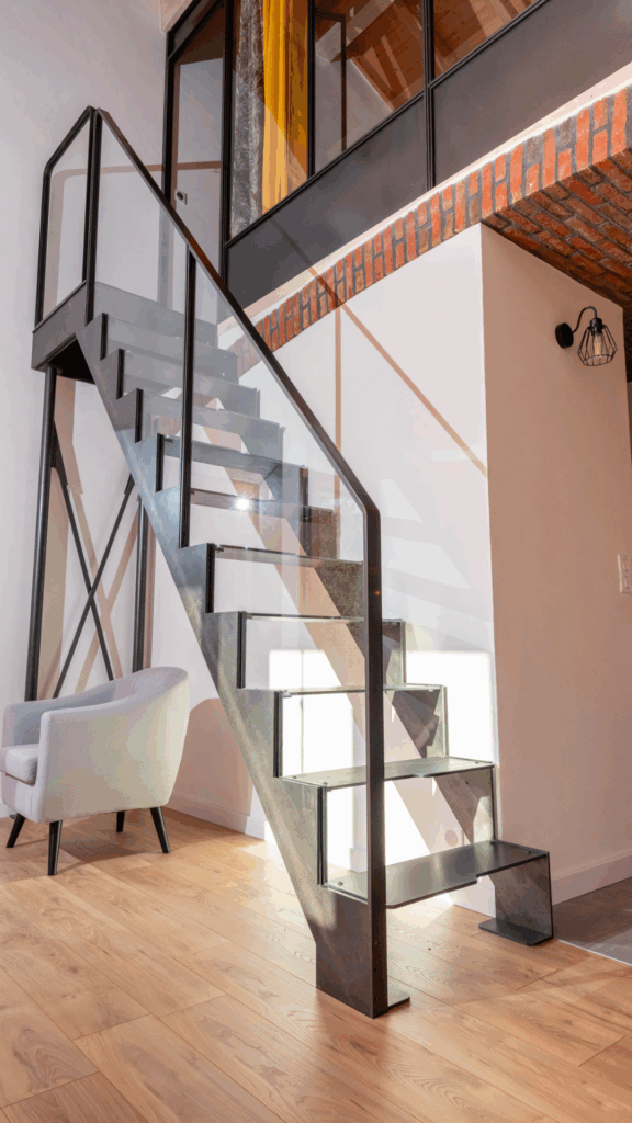 Escalier métallique - Haute Savoie - métallerie - Ferronnerie