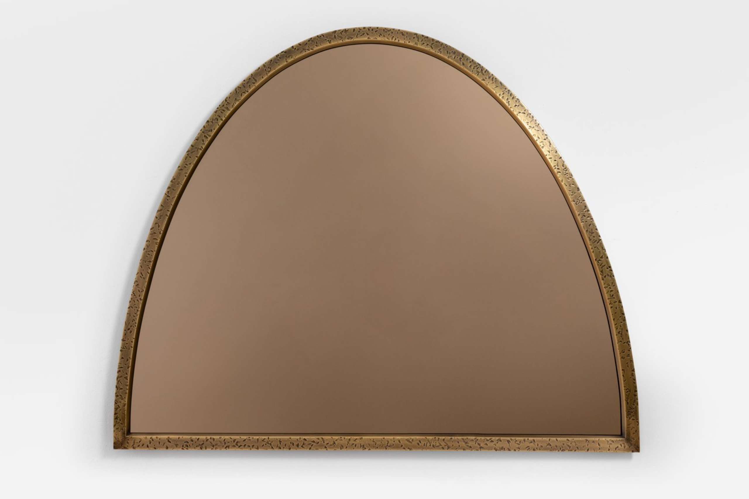 Miroir en laiton - métallerie fine - Décoration - Agencement