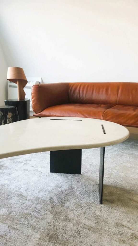 Piètement de table en acier